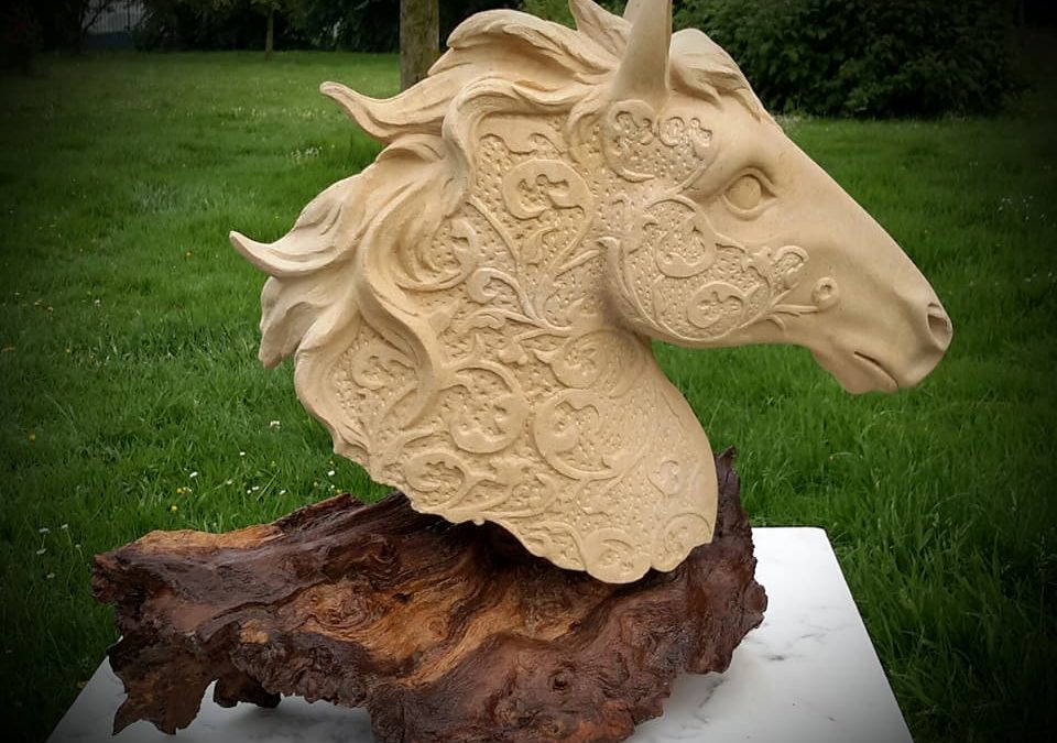 Sculpture en pierre de Caen “Tête de cheval”
