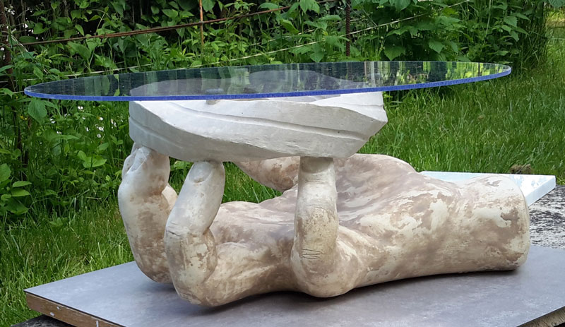 Table basse en plâtre - Taille de pierre - Morgan Roulland
