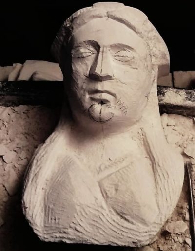 Sculpture en pierre de Tervoux - Alsacienne